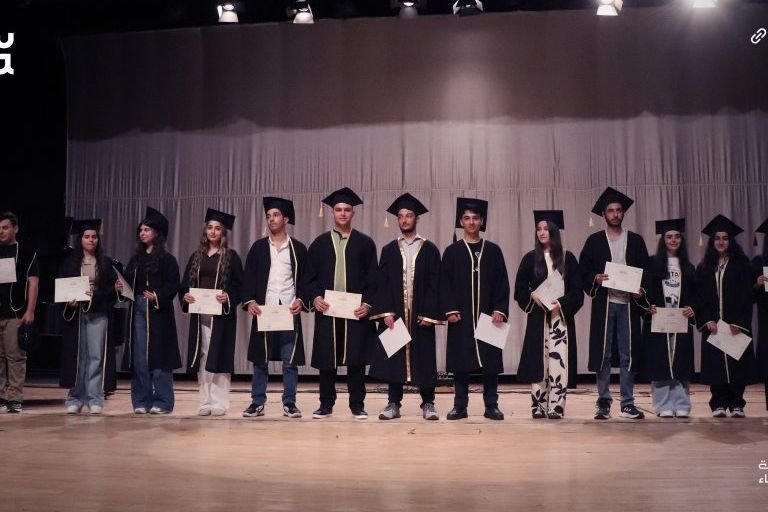 Latakia: Ehrung der Jahrgangsbesten der „Schule für Hochbegabte“
