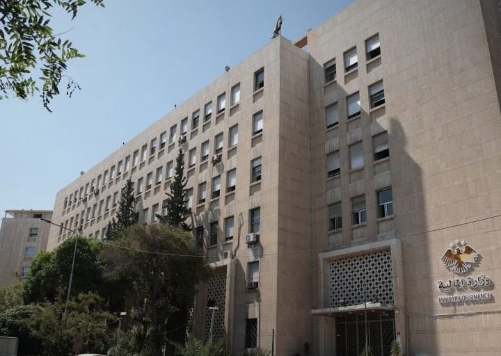 Syrisches Finanzministerium bearbeitet Unterlagen tausender Militärrentner