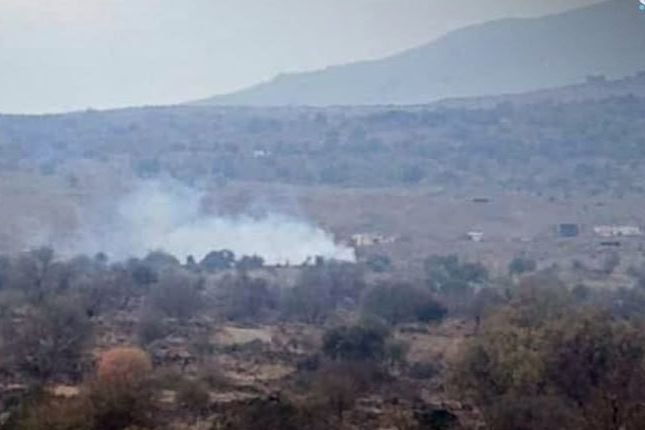 Israelischer Artilleriebeschuss nahe Beit Jinn im Umland von Damaskus