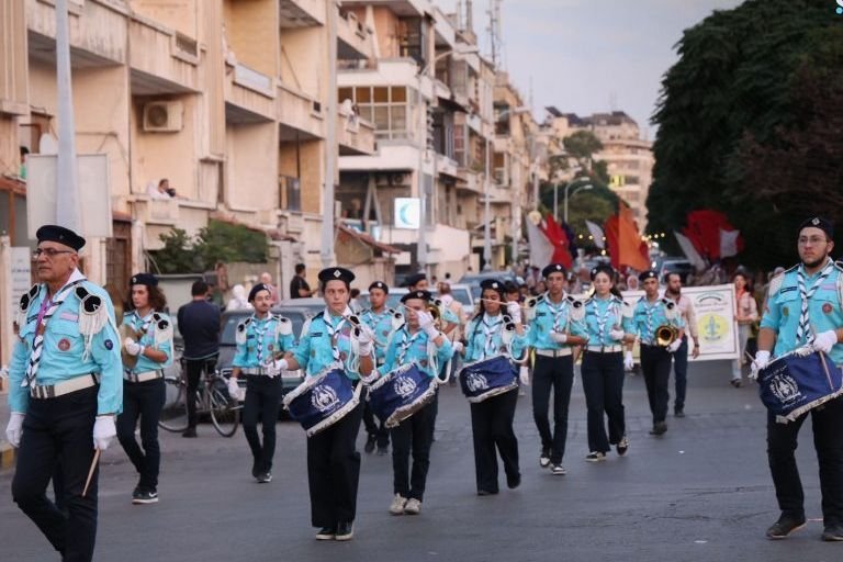 Erstes Pfadfinderregiment in Homs beendet Sommersaison mit Umzug