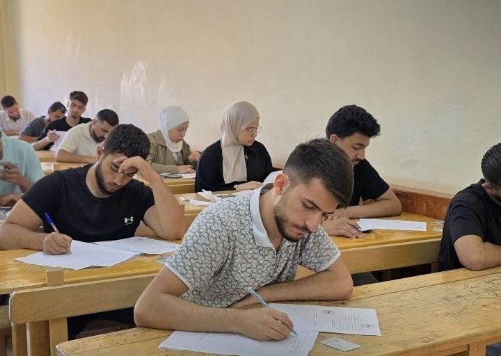 Ergebnisse des Sprachkompetenztests für Masterstudiengänge an der Universität al-Furat veröffentlicht