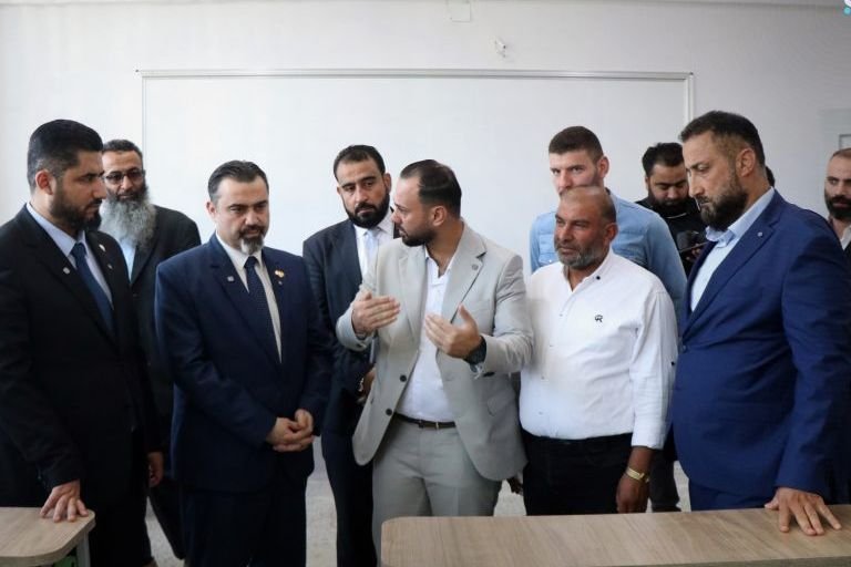 50 neue Schulen im Gouvernement Idlib vor dem neuen Schuljahr eröffnet