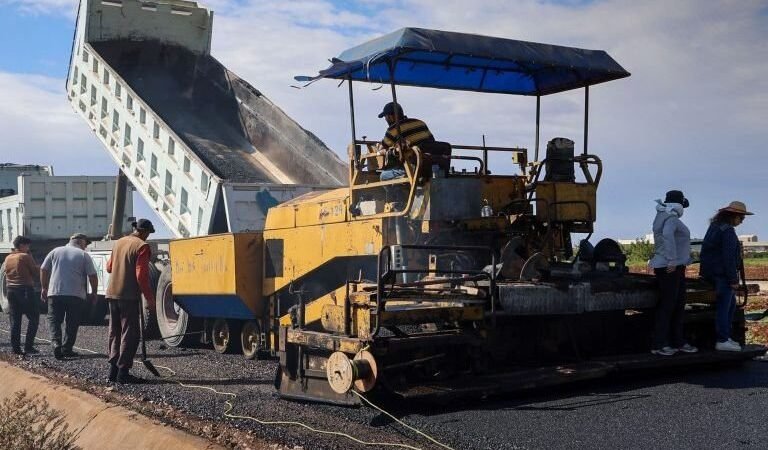 Infrastrukturprojekte: Straßensanierungen im Umland von Homs