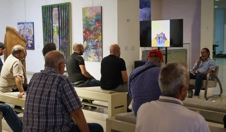 Hurufiyya: Ein künstlerischer Dialog über Identität in Damaskus