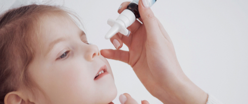 Neues Nasenspray bietet effektive Schmerzlinderung für Kinder in der Notaufnahme