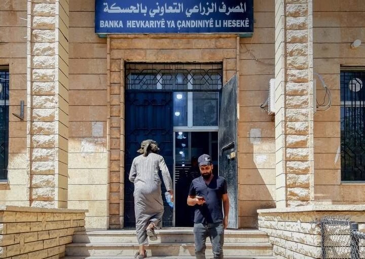 Auszahlung der Weizenlieferungen an Landwirte in al-Hasaka läuft weiter