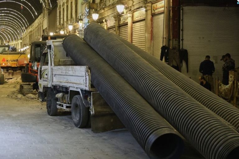 Stadtverwaltung Damaskus startet Sanierung der Kanalisation im Souq al-Hamidiyah