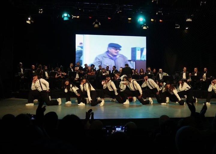 „Nostalgie“ lässt die Erinnerung an die syrische Kunst im Al-Hamra-Theater aufleben