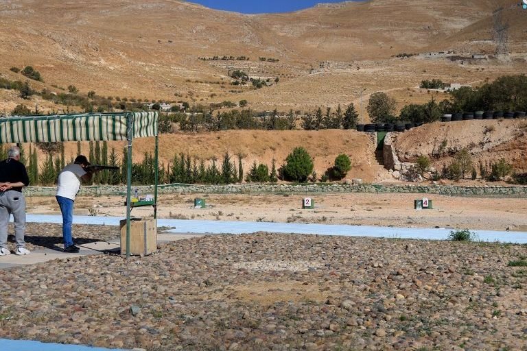 Republik-Meisterschaft im Tontaubenschießen in Rif Dimashq gestartet