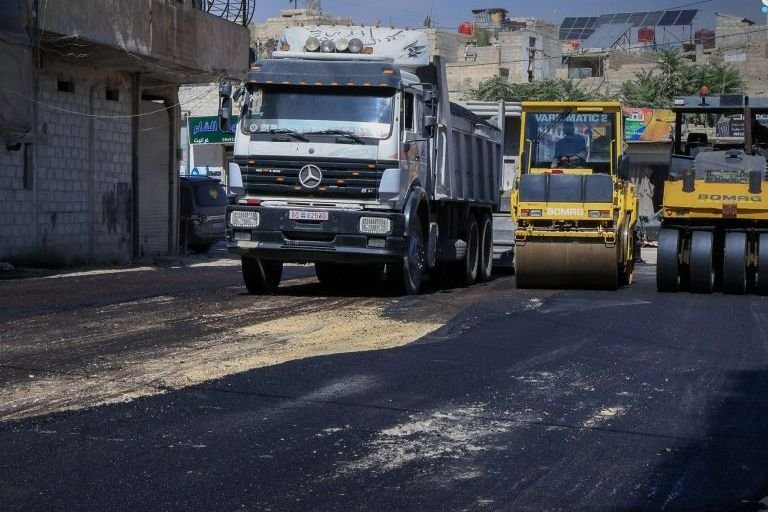 Sanierungsarbeiten an der „Al-Shuhada-Straße“ in Ain Tarma gestartet